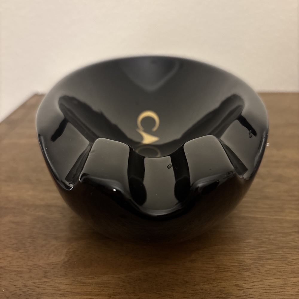 CAO Black 3 Finger Rest Large Cigar Bowl Ashtray Gold Logo Aficionado Tobacciana - Picture 4 of 5